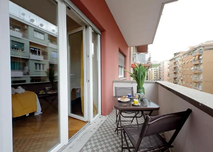 4bnb - Cipro Vatican * Rom